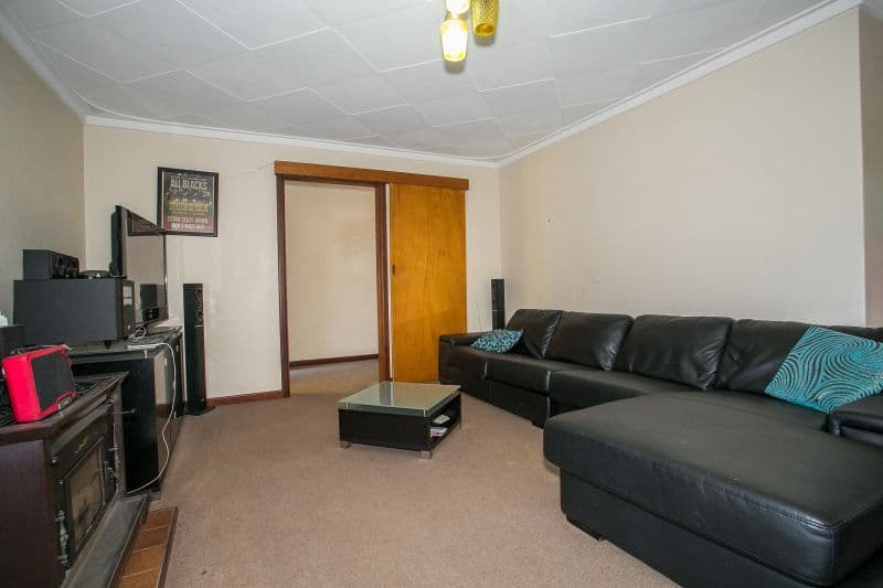 2 Umina Street, High Wycombe WA 6057, High Wycombe - Thumbnail 8