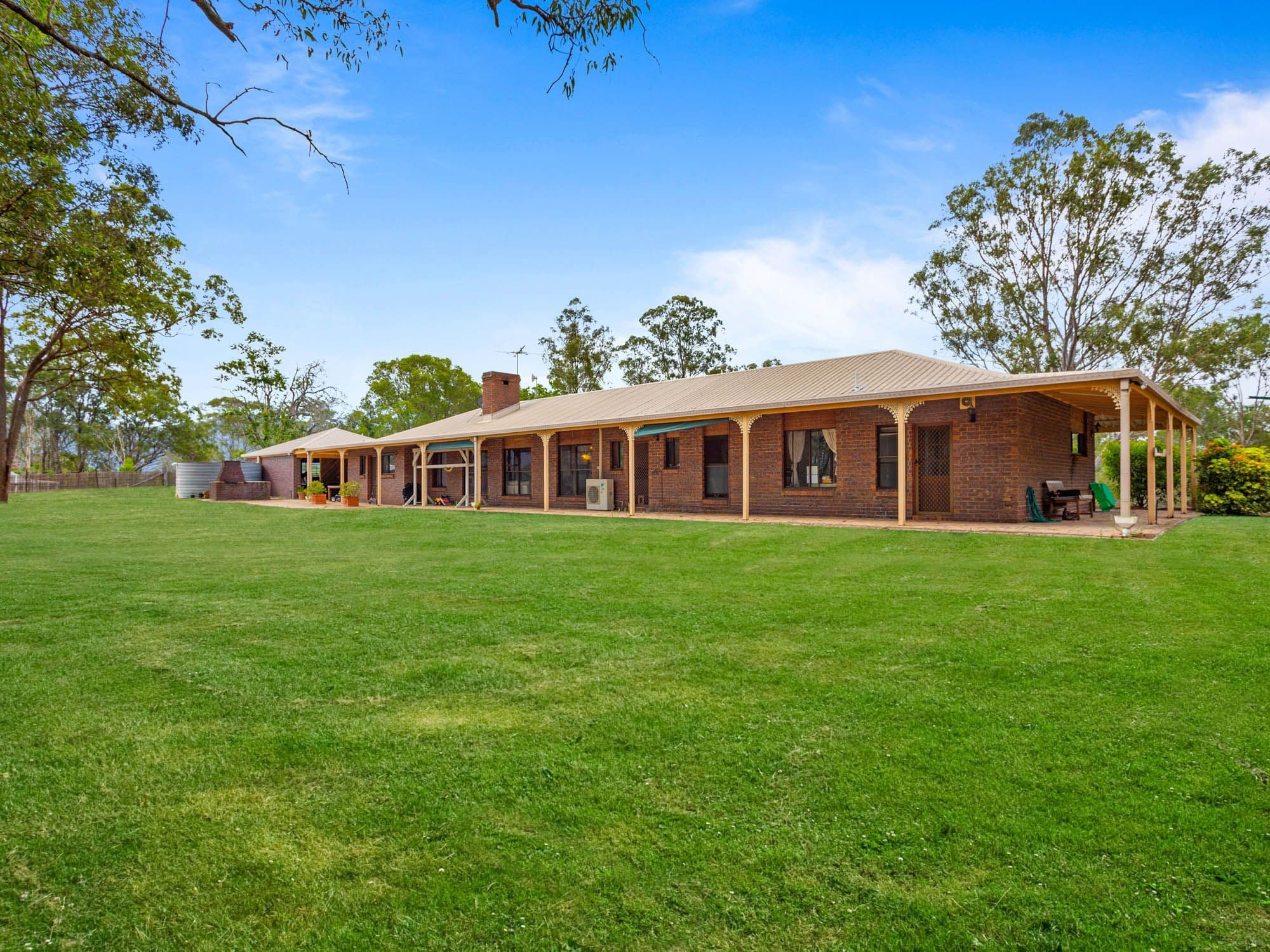 22 Boathouse Drive, Caroline Springs - Thumbnail 2