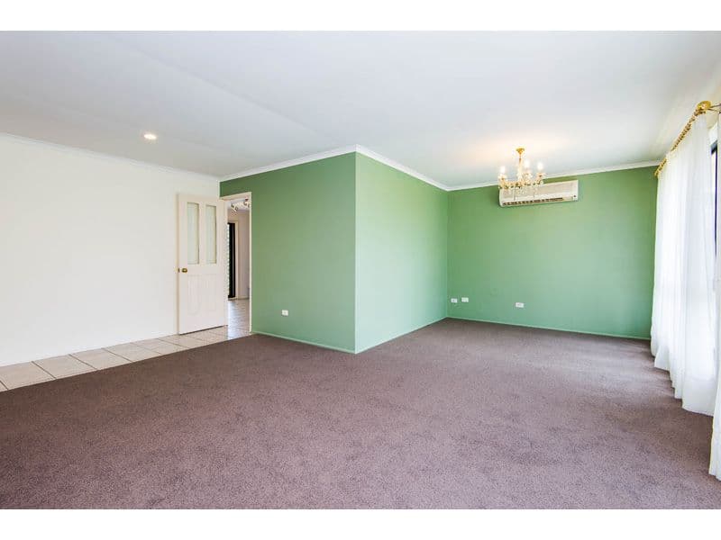 31 Cummin Street, WISHART QLD 4122, Wishart - Thumbnail 2