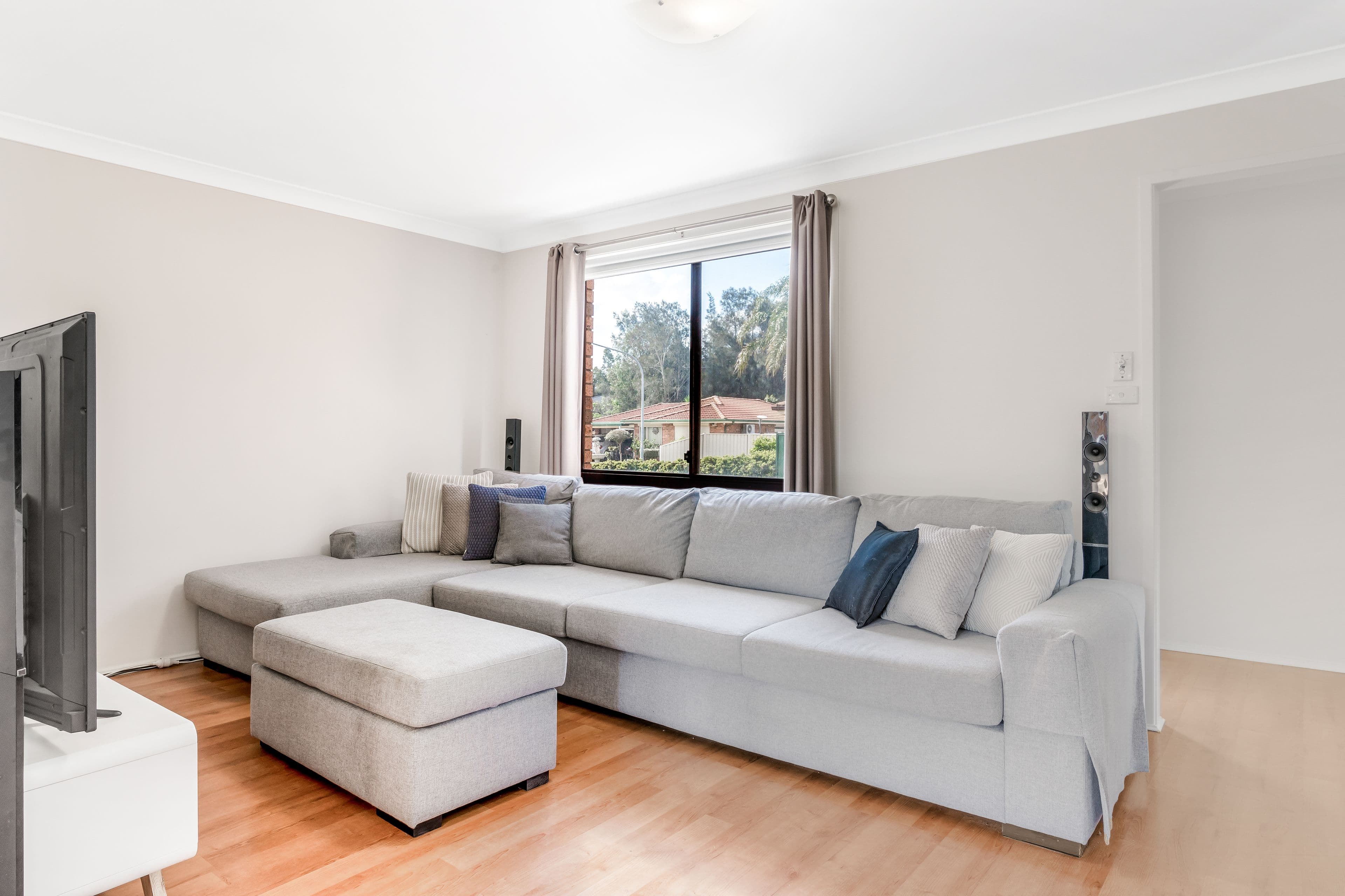 13 Murwillumbah Avenue, Hoxton Park NSW 2171, Hoxton Park - Thumbnail 2