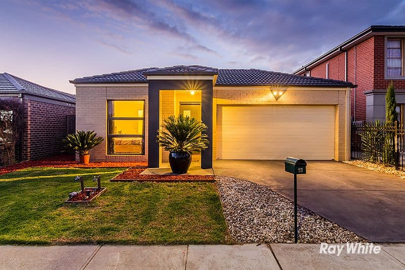 13 Shiels Street, Cranbourne East VIC 3977, Cranbourne East - Image 1