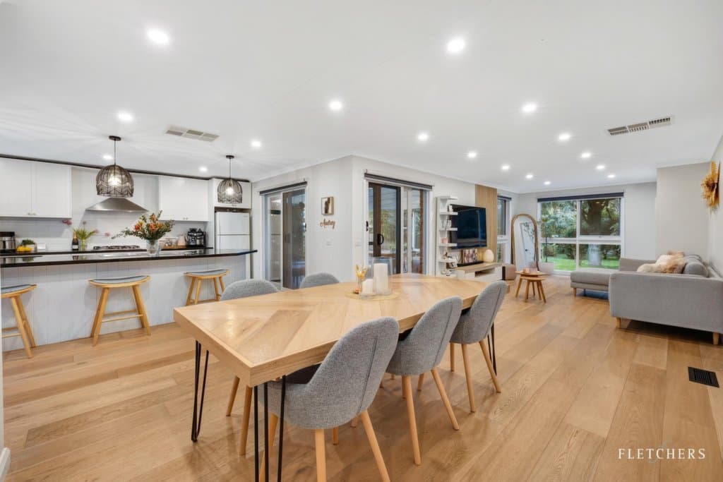 12 Campbell Avenue, Mount Dandenong - Image 1