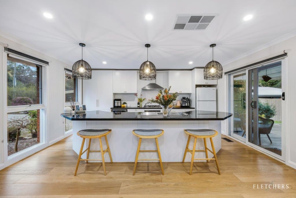 12 Campbell Avenue, Mount Dandenong - Thumbnail 8