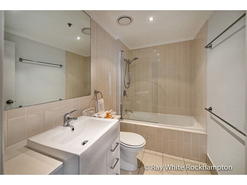 102-108 Victoria Parade, Rockhampton City QLD 4700, Rockhampton City - Thumbnail 5