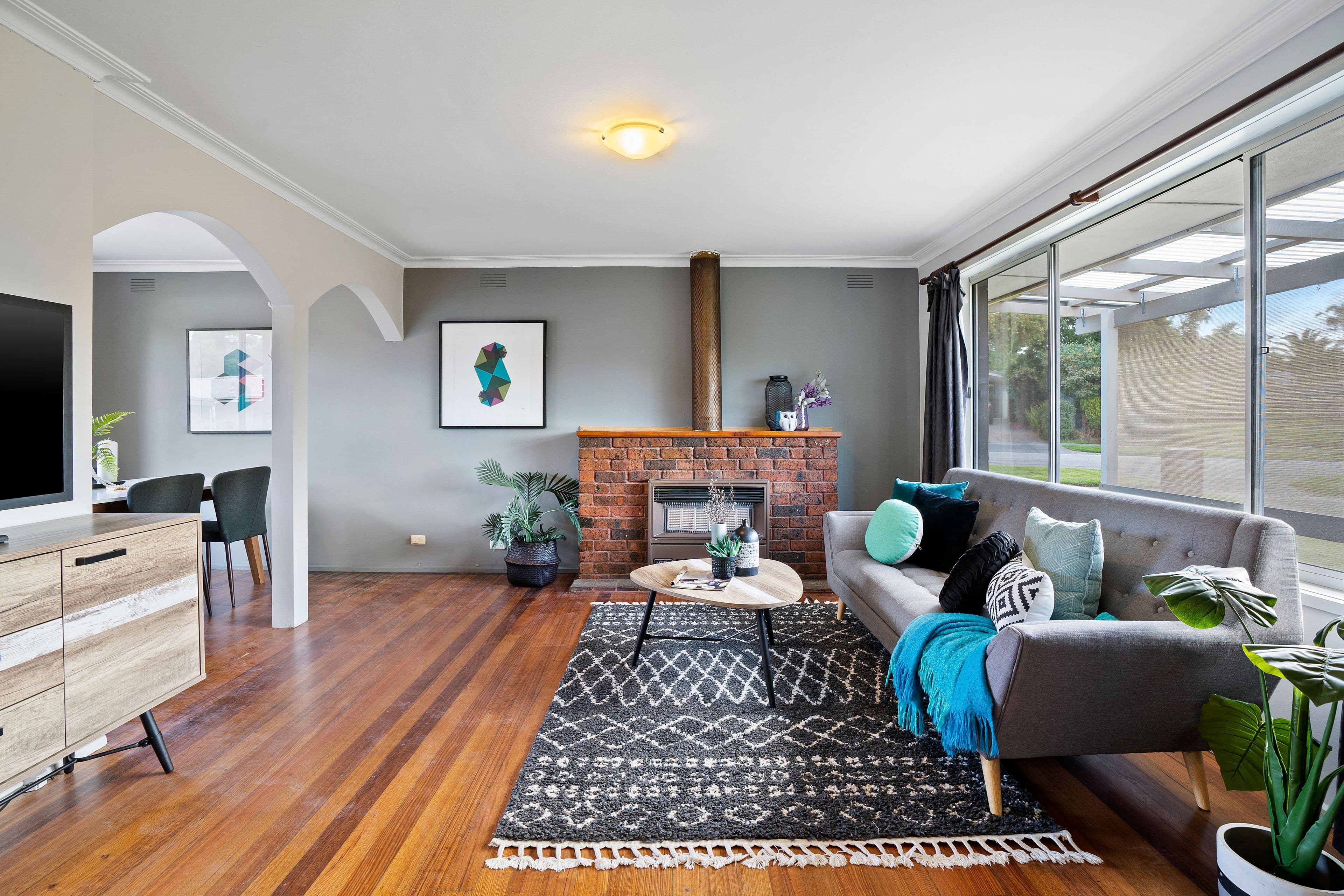 41 Linda Crescent, Ferntree Gully VIC 3156, Ferntree Gully - Thumbnail 2