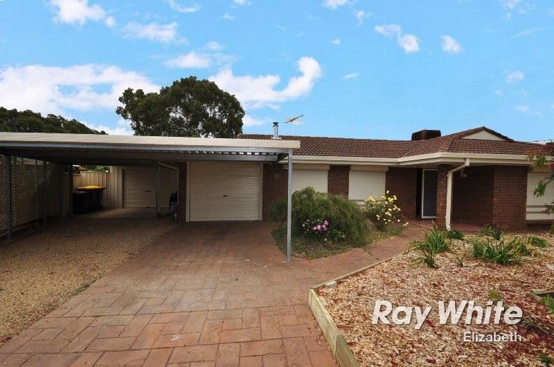 19 Carob Crescent, CRAIGMORE SA 5114, Craigmore - Image 1