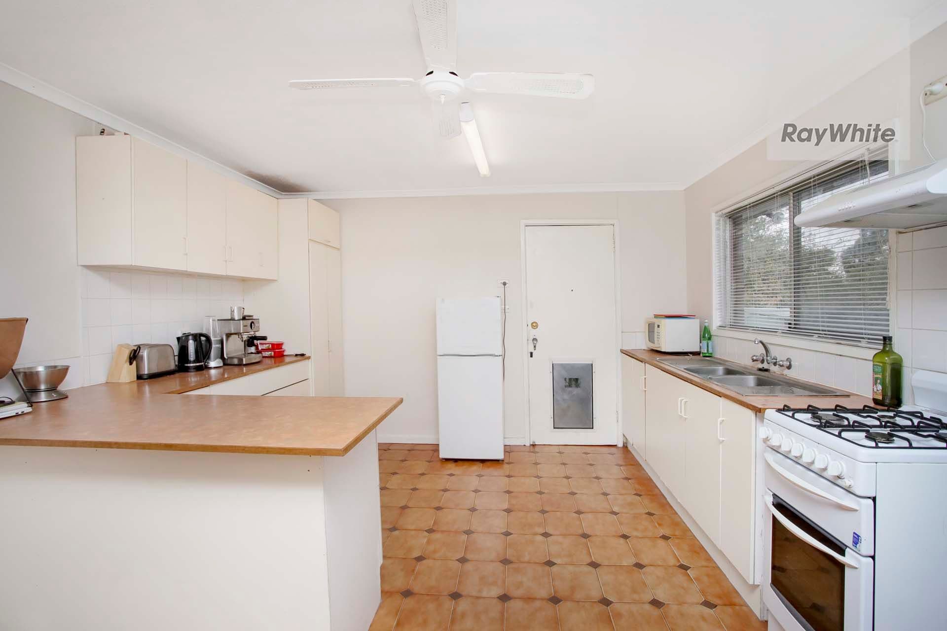 11 Hesse Court, Westmeadows VIC 3049, Westmeadows - Thumbnail 8