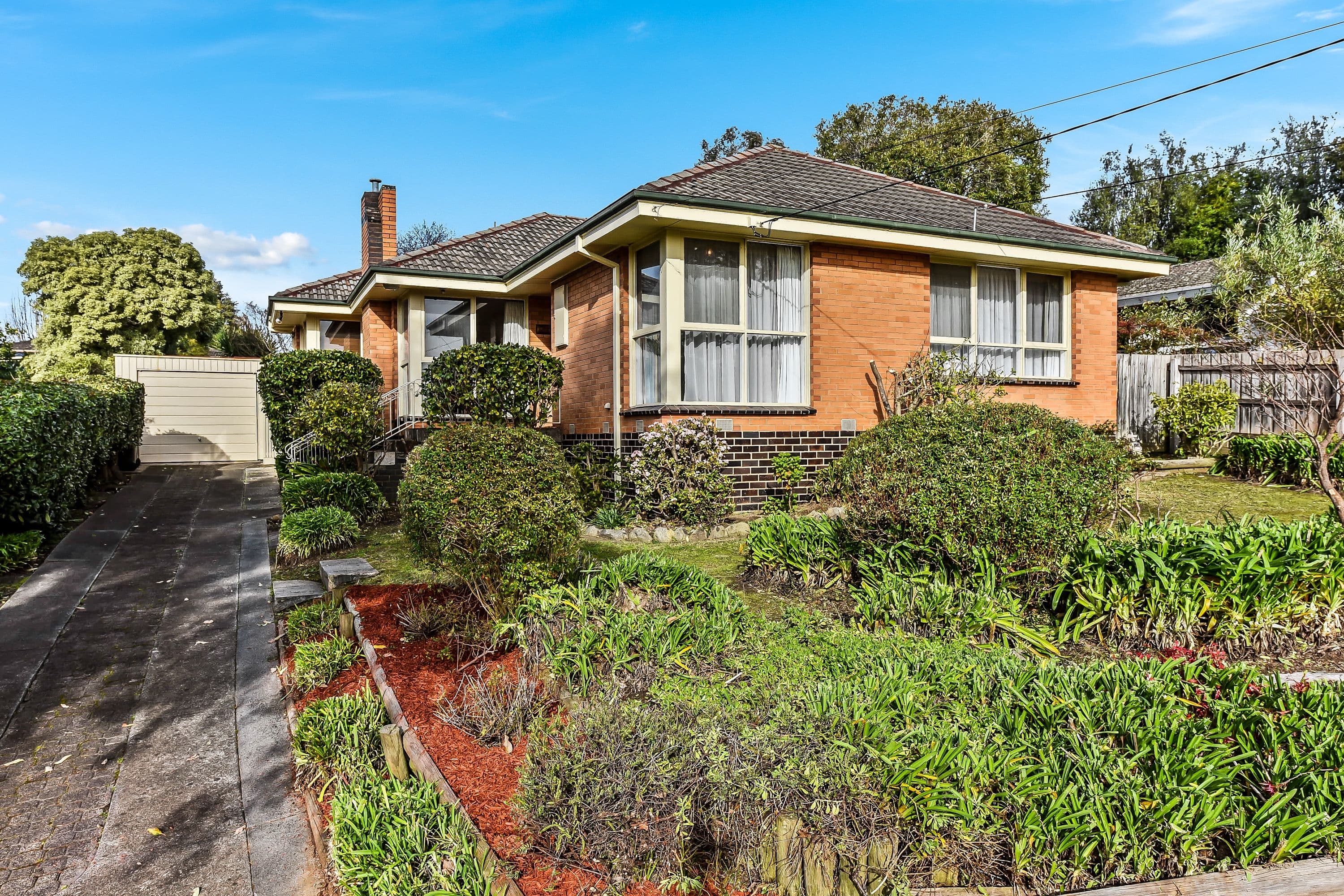 6 Marcella Court, Glen Waverley VIC 3150, Glen Waverley - Thumbnail 2
