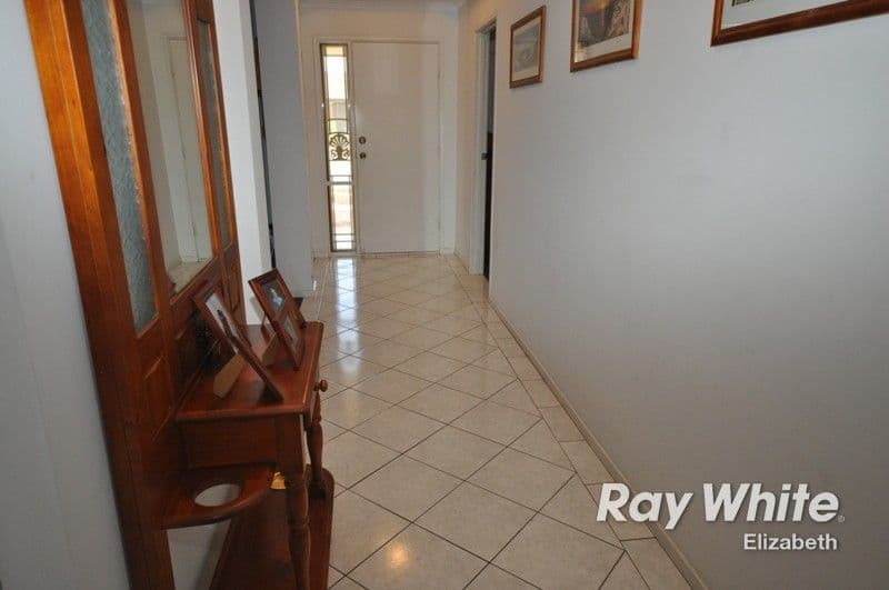 4 Gluford Court, ANDREWS FARM SA 5114, Andrews Farm - Thumbnail 4