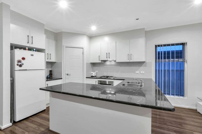 51 First Avenue, Strathmore - Thumbnail 5