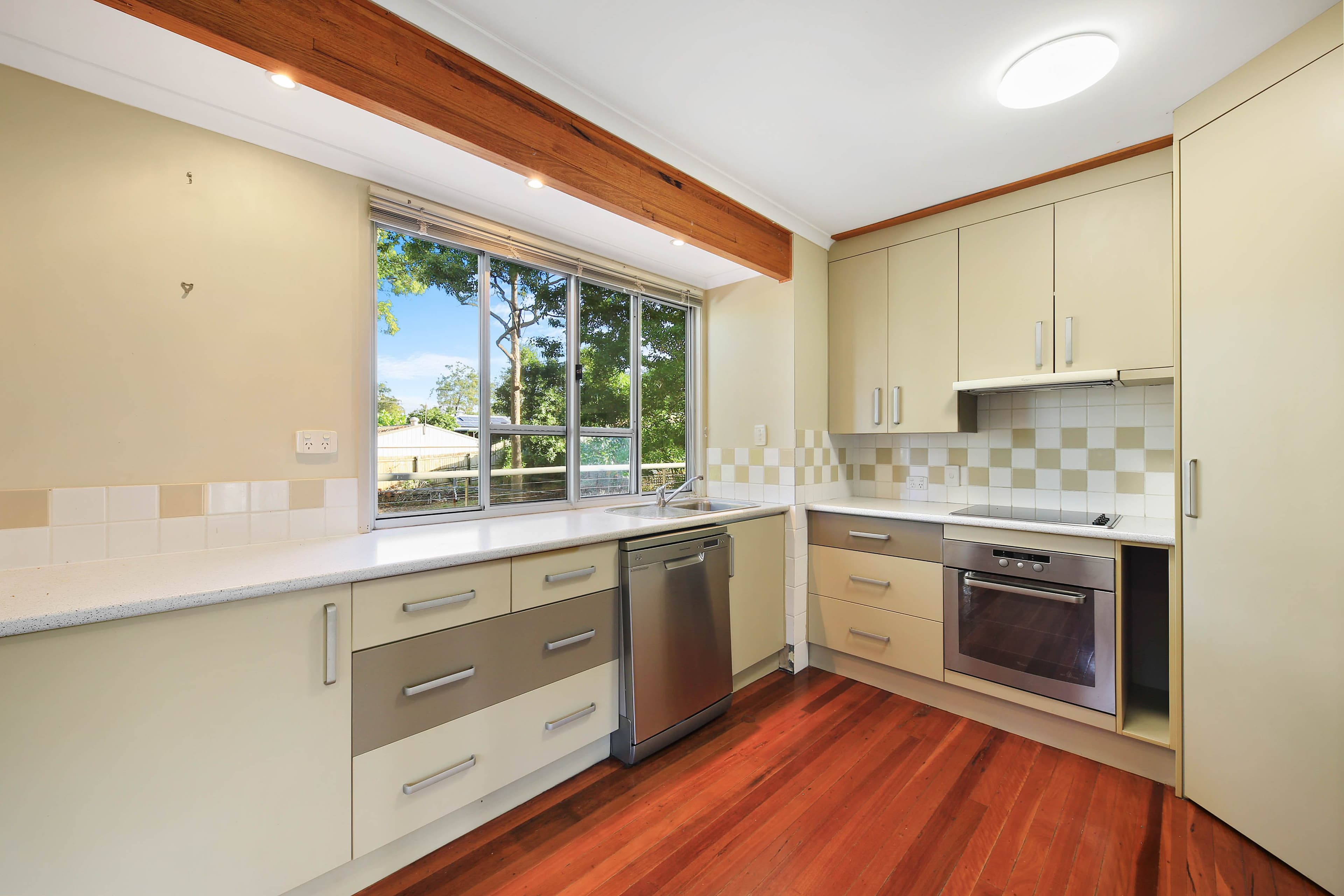 21 DORETTA Street, Shailer Park QLD 4128, Shailer Park - Thumbnail 3