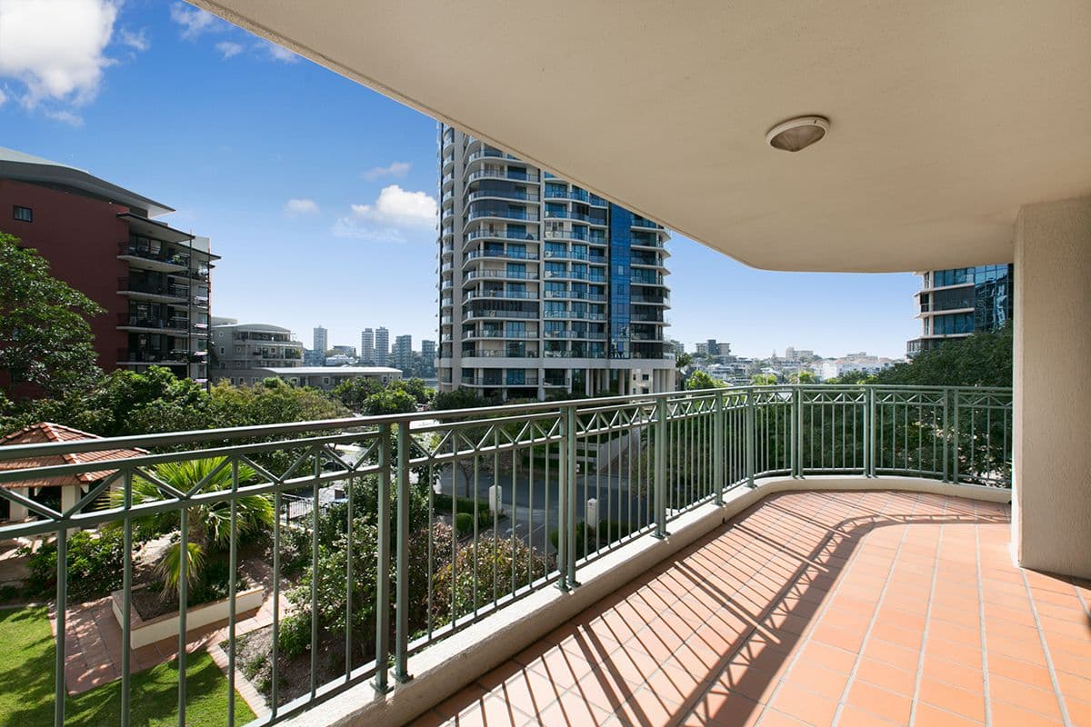 1305W / 1 Saintly Entrance, Burswood, WA, 6100, Burswood - Image 1