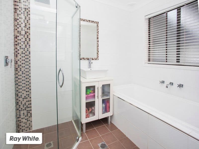 42 Cameron Crescent, KIAMA DOWNS NSW 2533, Kiama Downs - Thumbnail 4