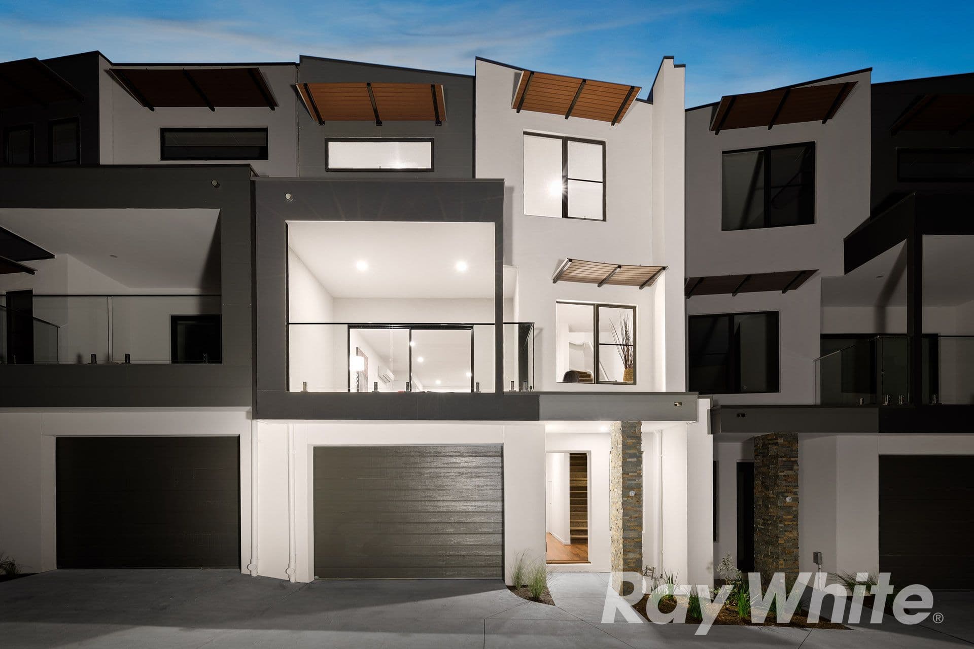 79 Lewis Road, Wantirna South VIC 3152, Wantirna South - Thumbnail 2