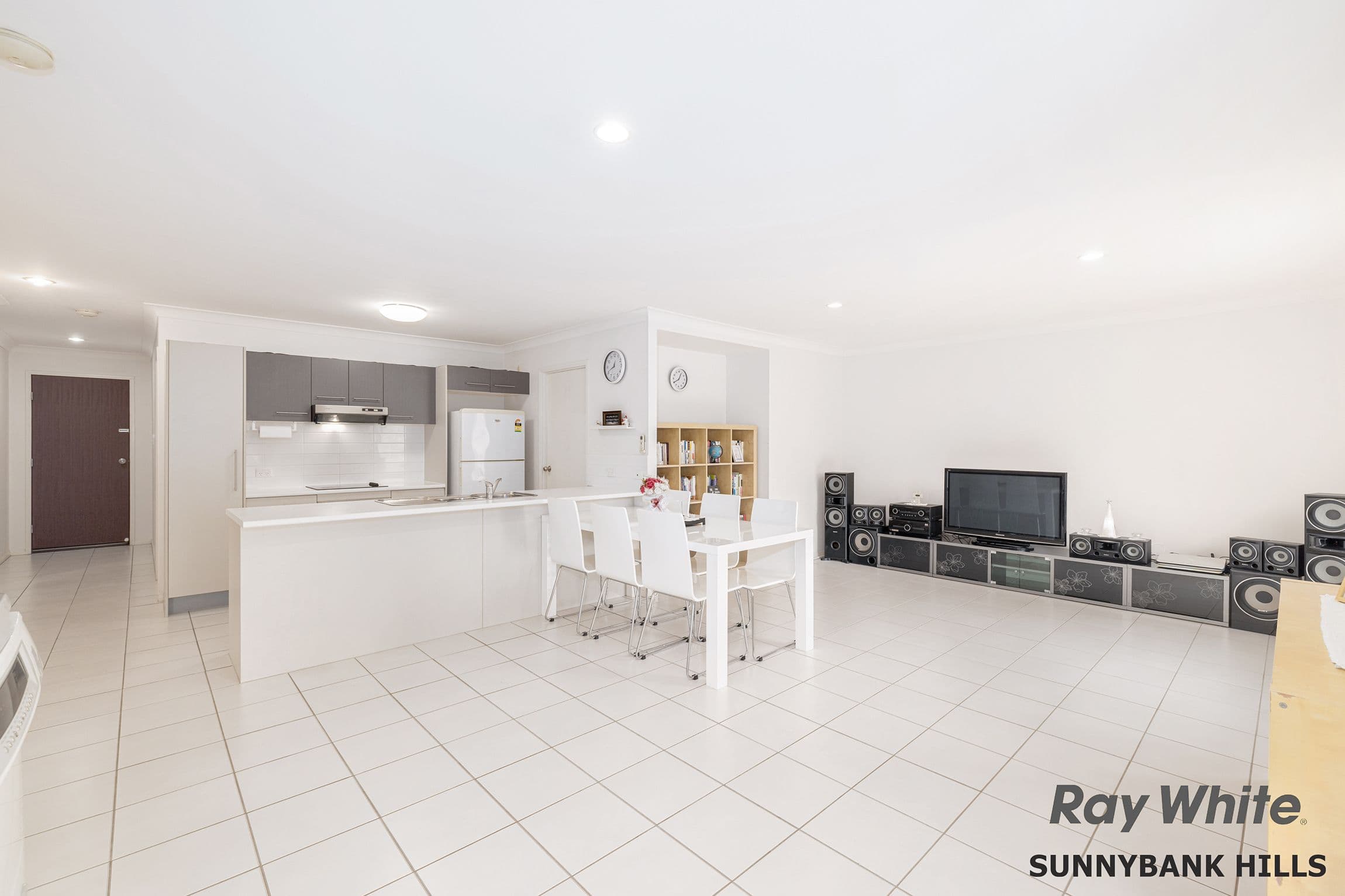 25 Neiwand Street, Calamvale QLD 4116, Calamvale - Thumbnail 2