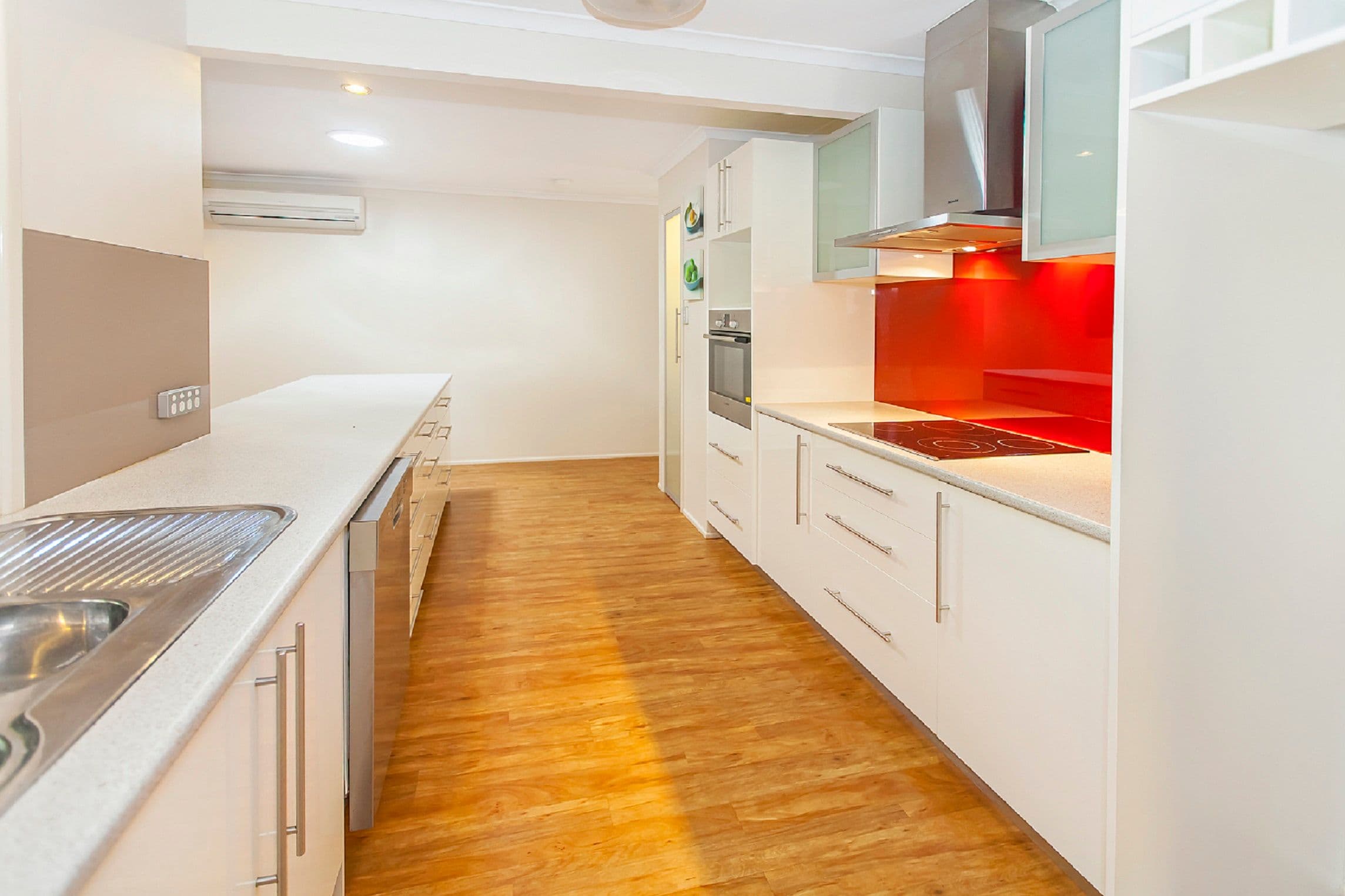 4 Pitman Court, CAMIRA QLD 4300, Camira - Thumbnail 4