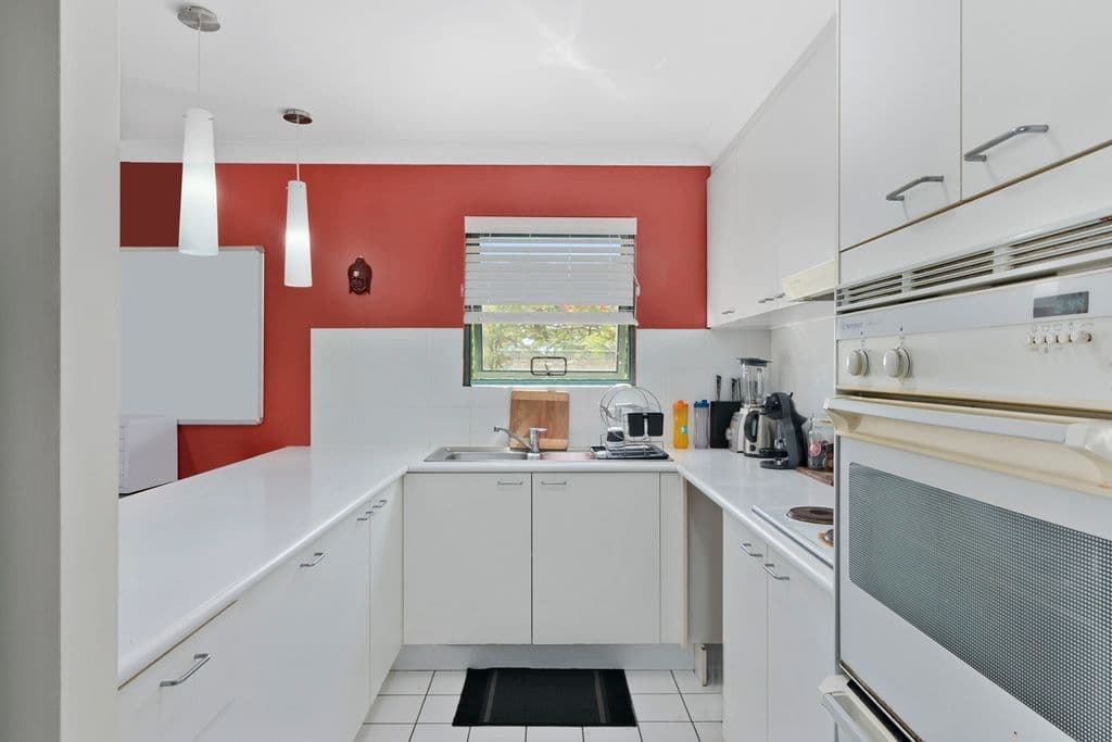 9 Domain Road, Currumbin QLD 4223, Currumbin - Thumbnail 2