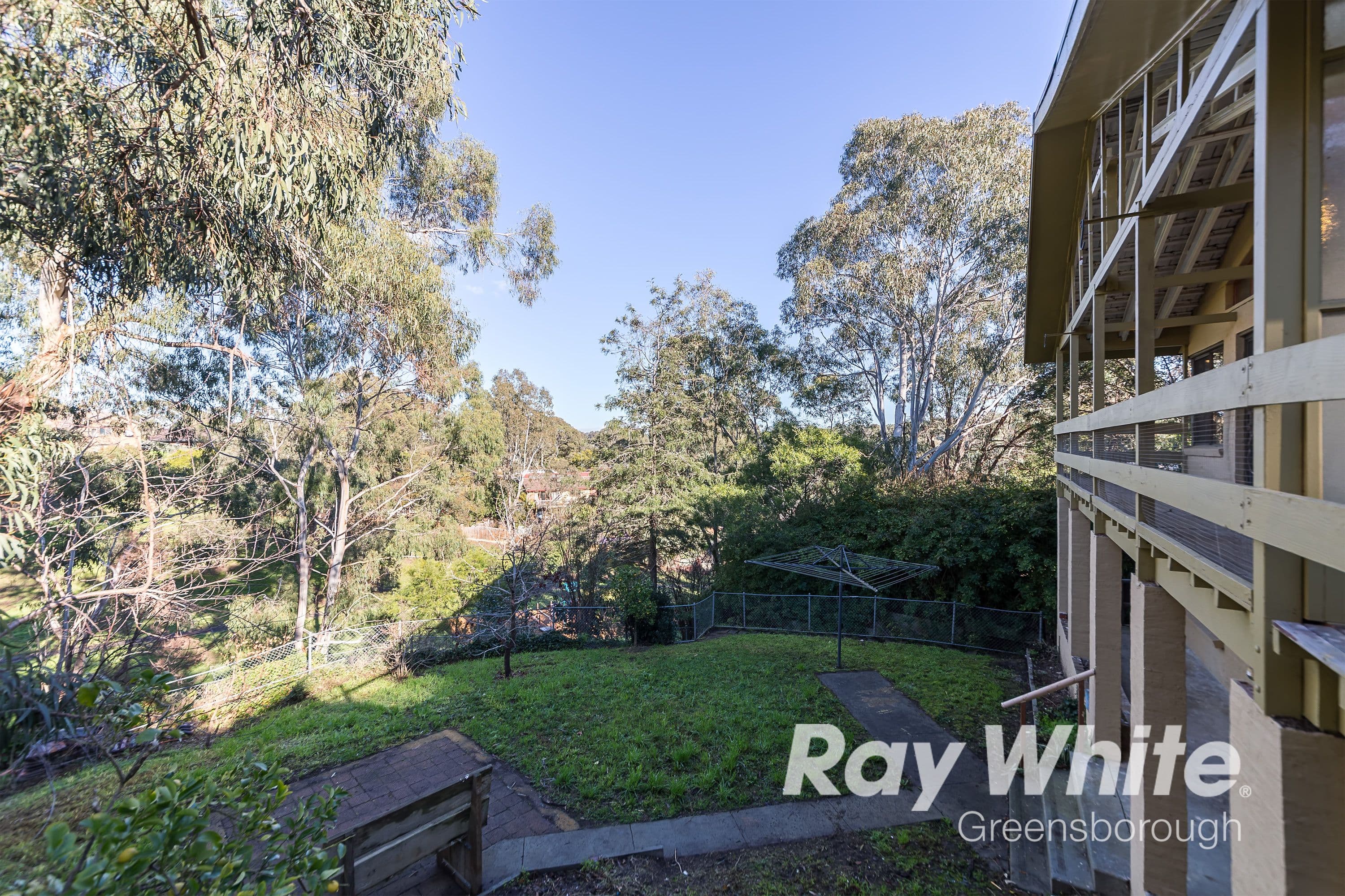 2 Doowi Court, Greensborough VIC 3088, Greensborough - Thumbnail 2