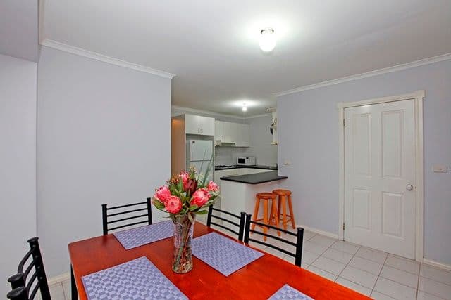 51 Hickford Street, RESERVOIR VIC 3073, Reservoir - Thumbnail 4