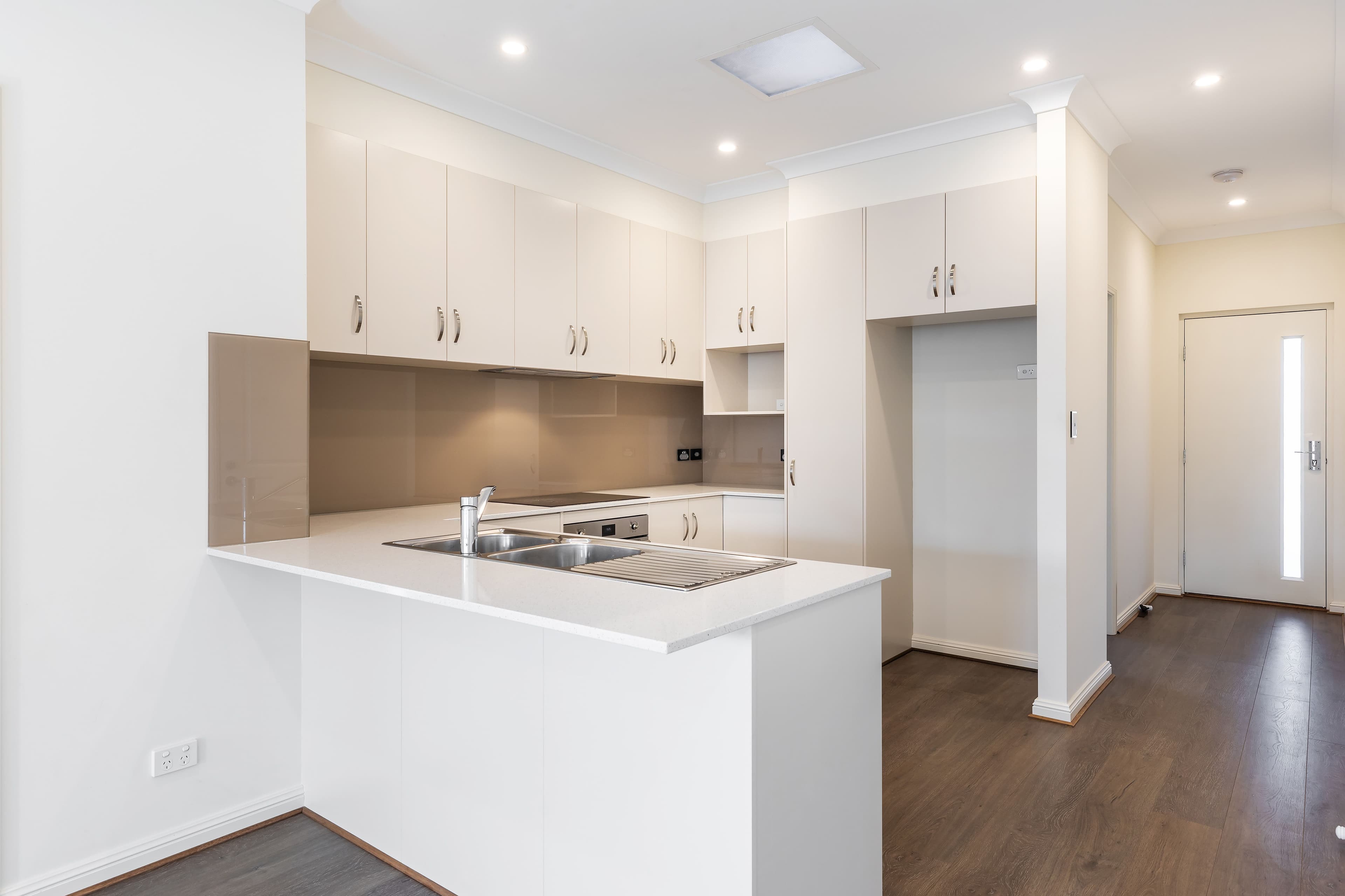 20B Parsons Grove, Park Holme SA 5043, Park Holme - Thumbnail 4