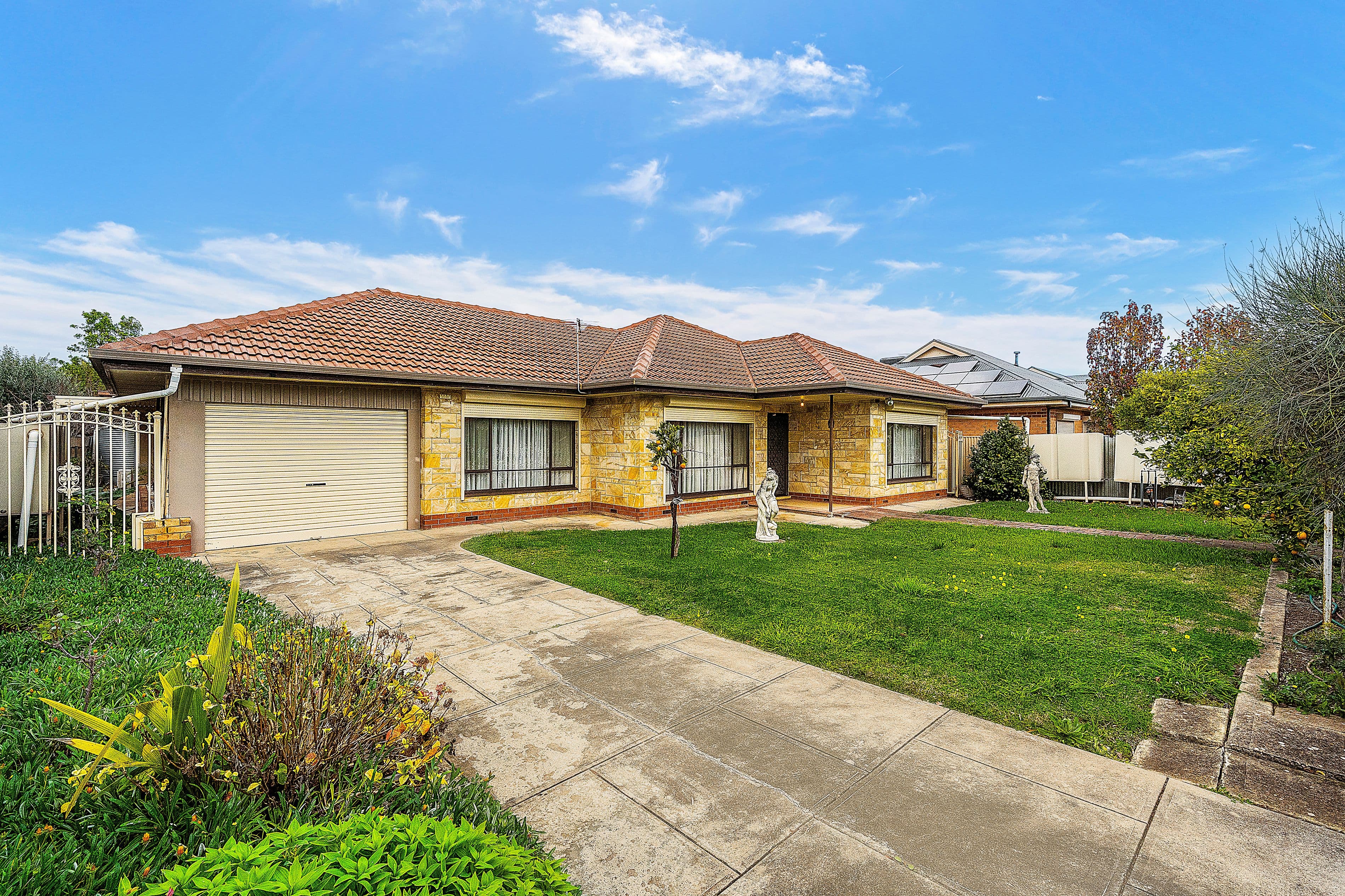 17 Chapel Street, Campbelltown SA 5074, Campbelltown - Thumbnail 2