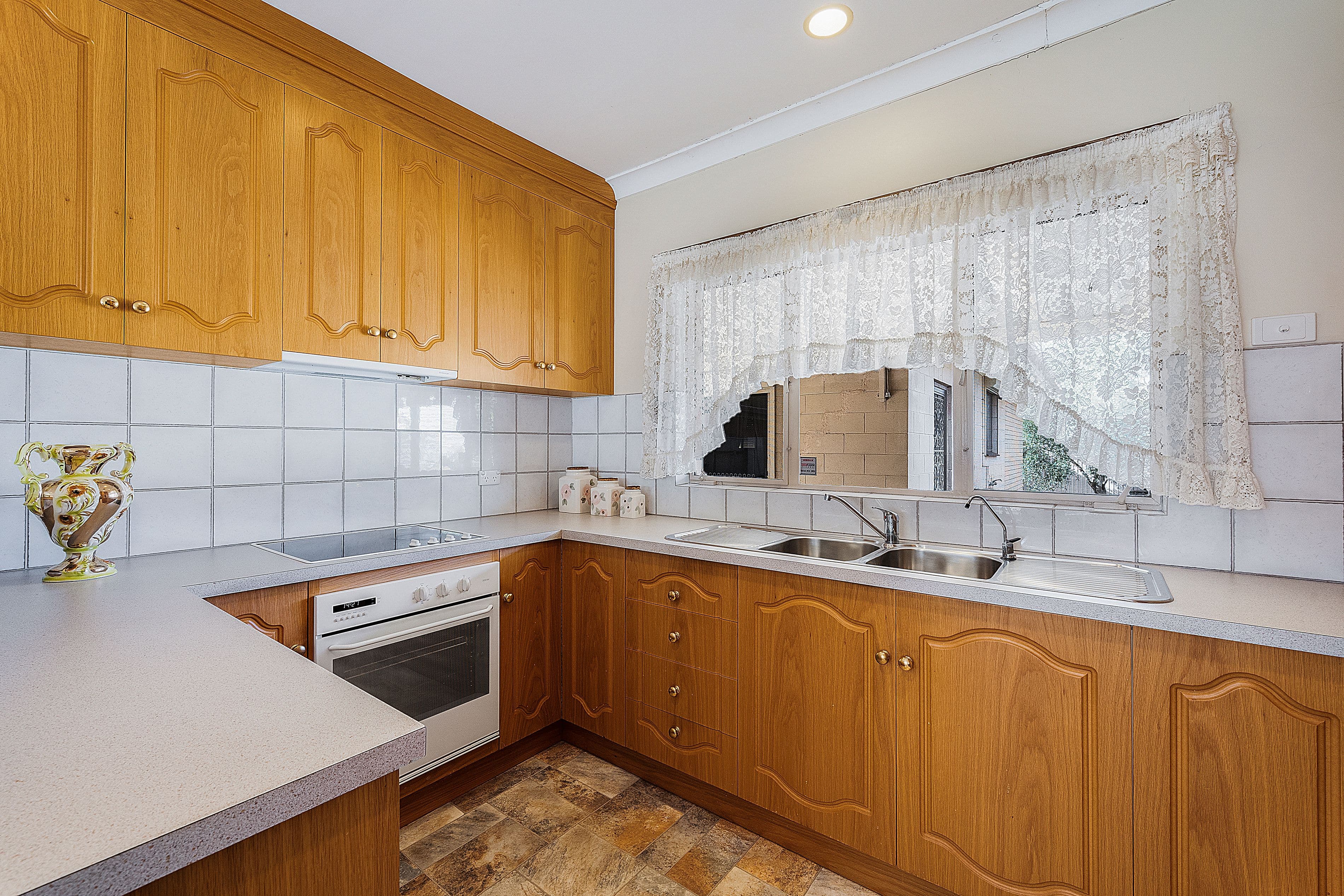 17 Chapel Street, Campbelltown SA 5074, Campbelltown - Thumbnail 6