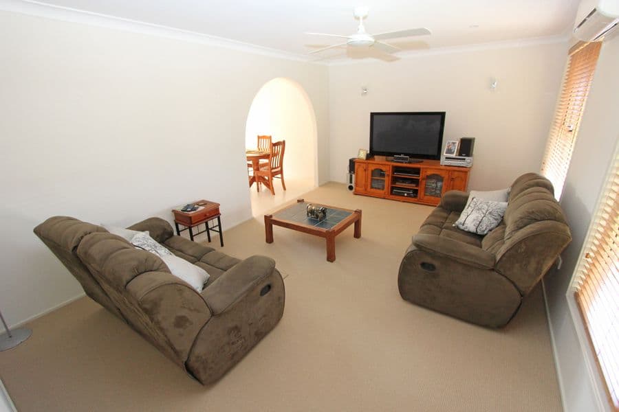 3 Caljarni Close, GREEN POINT NSW 2251, Green Point - Thumbnail 5