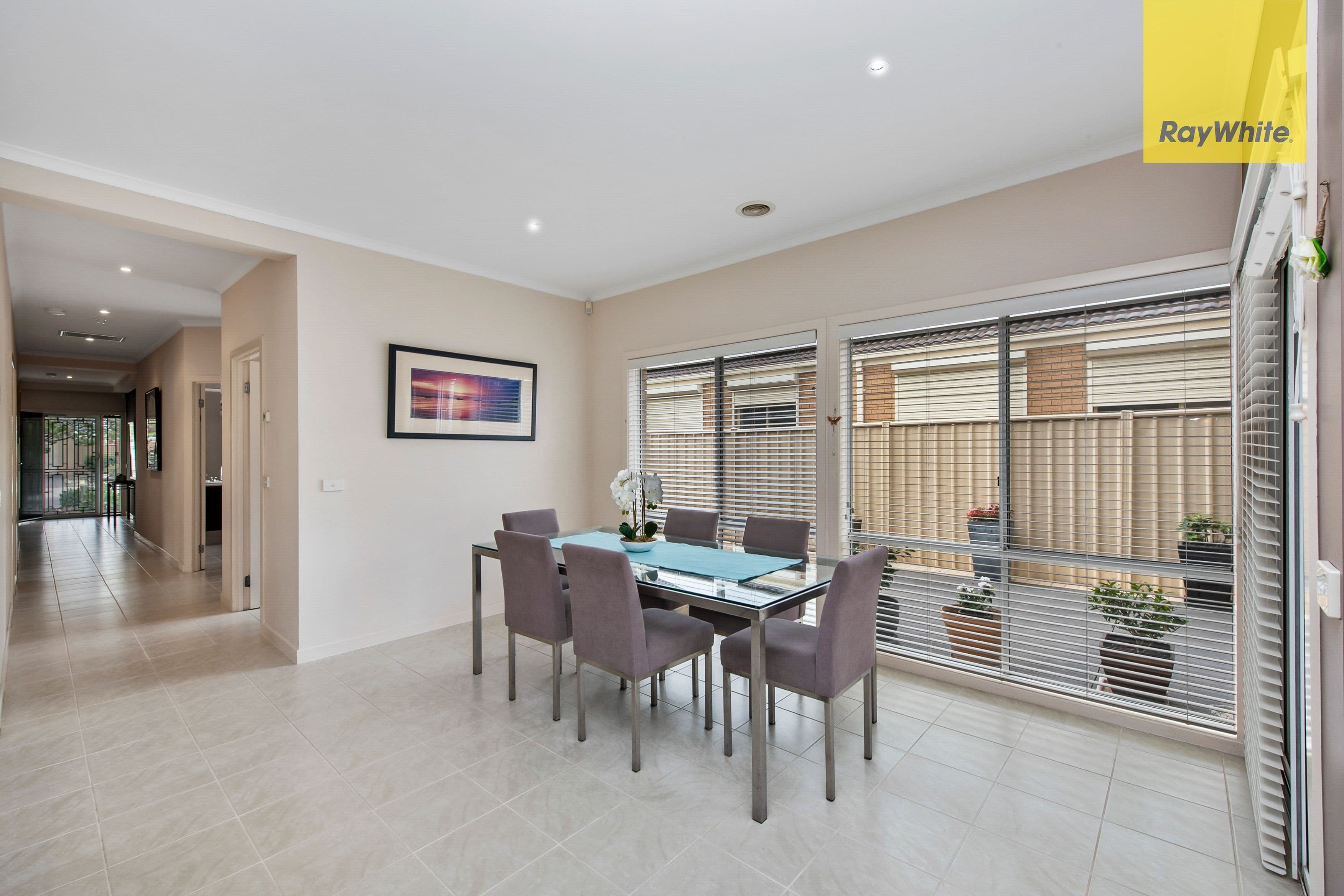 4 Kings Domain, Caroline Springs VIC 3023, Caroline Springs - Thumbnail 3