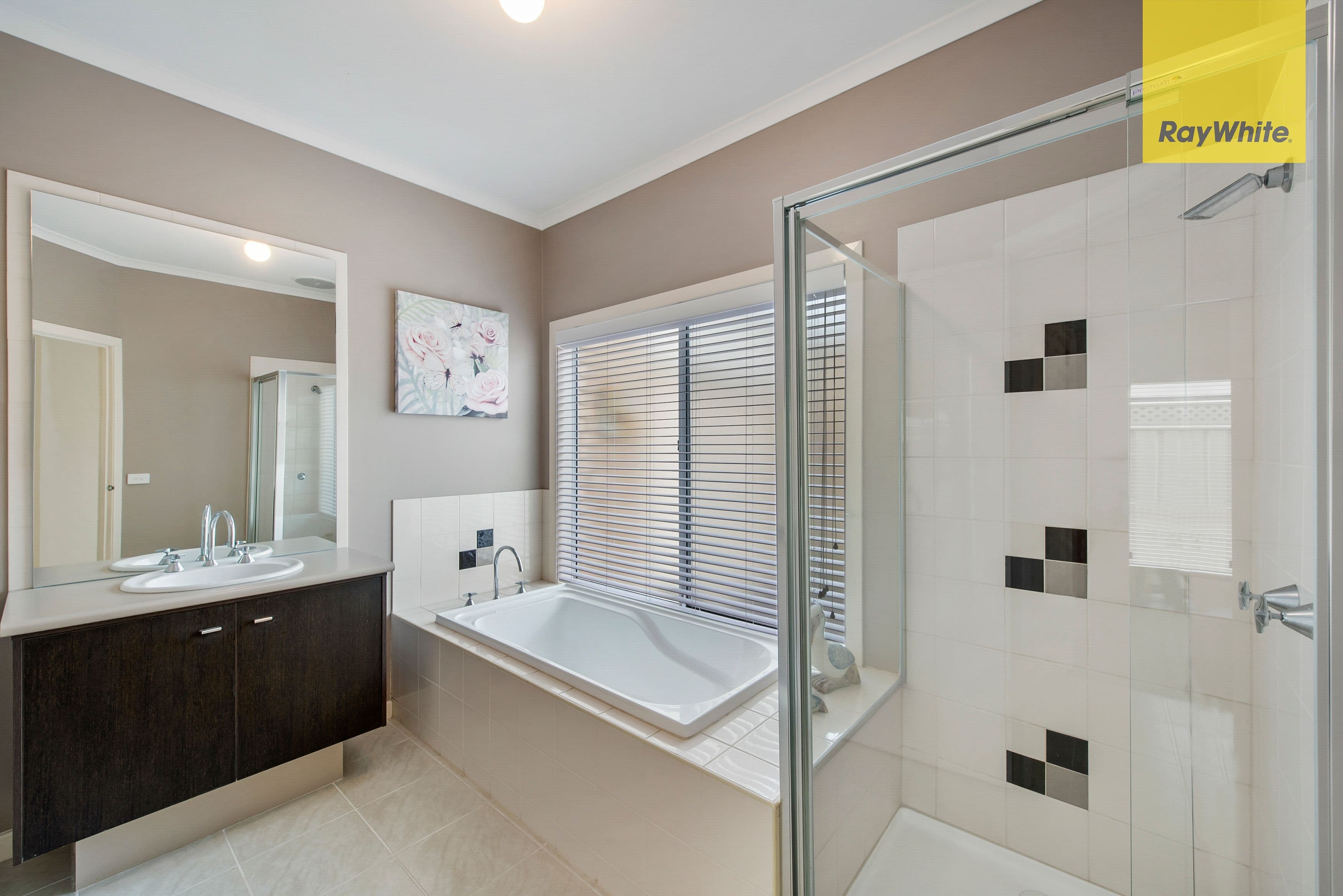 4 Kings Domain, Caroline Springs VIC 3023, Caroline Springs - Thumbnail 5