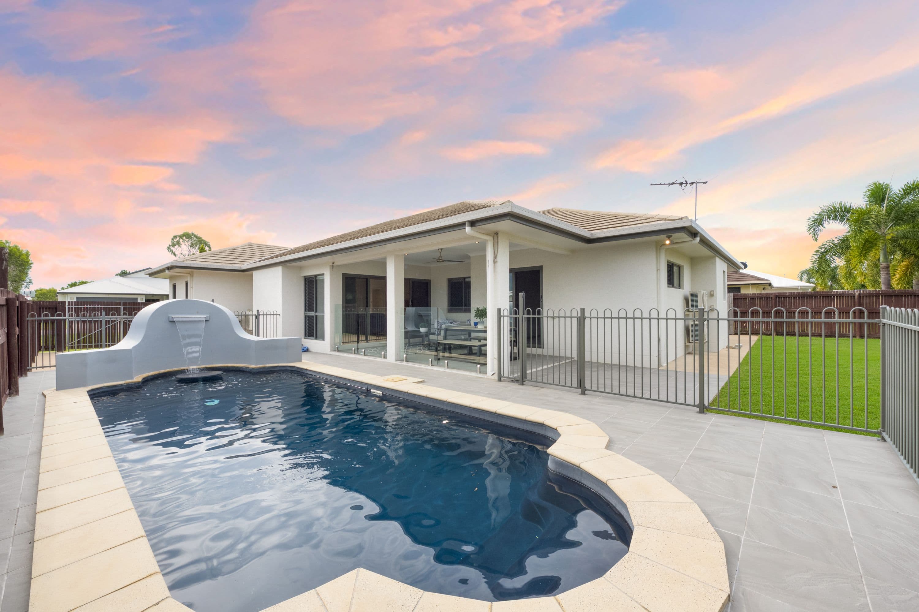 13 Waterbury Terrace, Idalia QLD 4811, Idalia - Thumbnail 2