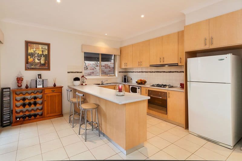 12 Bright Avenue, EPPING VIC 3076, Epping - Thumbnail 2