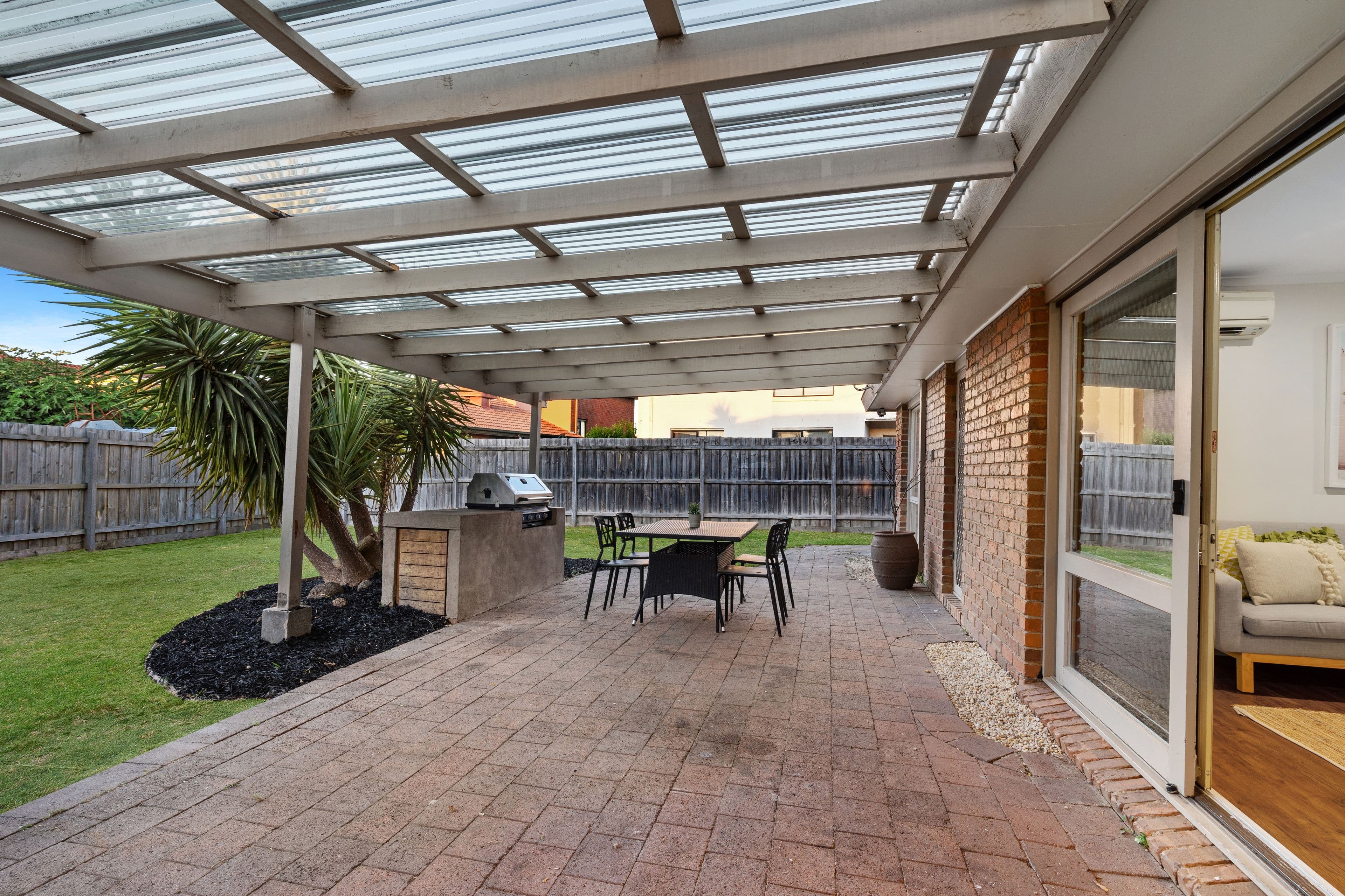 5 Veronica Crescent, Mill Park VIC 3082, Mill Park - Thumbnail 4