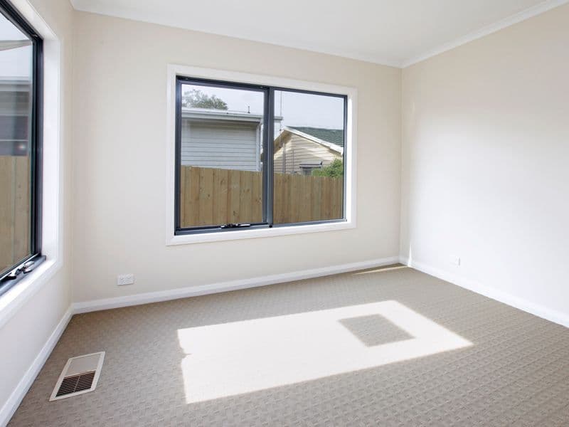 3 Hinchcliff Crescent, NEWCOMB VIC 3219, Newcomb - Thumbnail 7