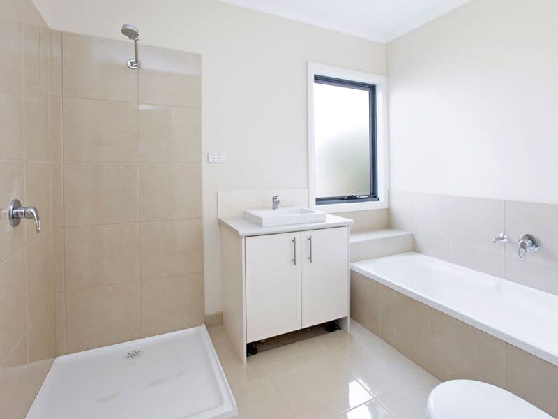 3 Hinchcliff Crescent, NEWCOMB VIC 3219, Newcomb - Thumbnail 8