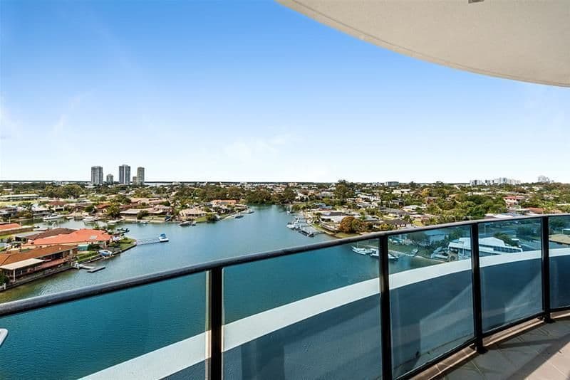 5 Harbour Side Court, Biggera Waters QLD 4216, Biggera Waters - Thumbnail 3