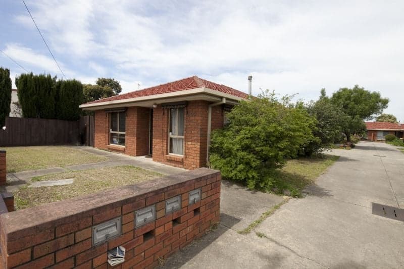 1/299 Geelong Road, Kingsville - Image 1