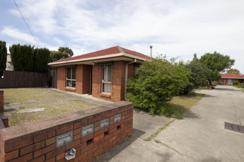 1/299 Geelong Road, Kingsville - Thumbnail 2
