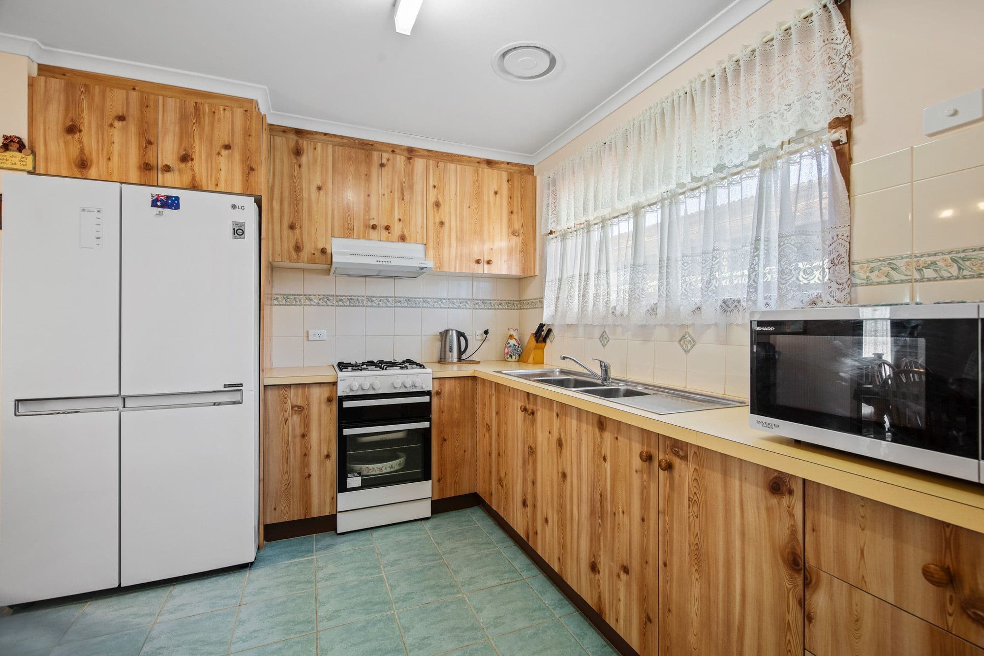 2 Poulter Street, Hoppers Crossing VIC 3029, Hoppers Crossing - Thumbnail 6