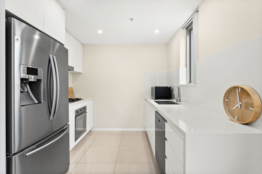 204/30 Burelli Street, Wollongong - Thumbnail 3