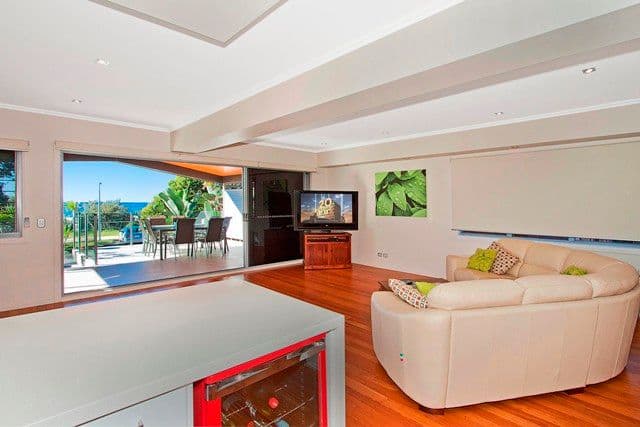 132 Pacific Parade, BILINGA QLD 4225, Bilinga - Thumbnail 6