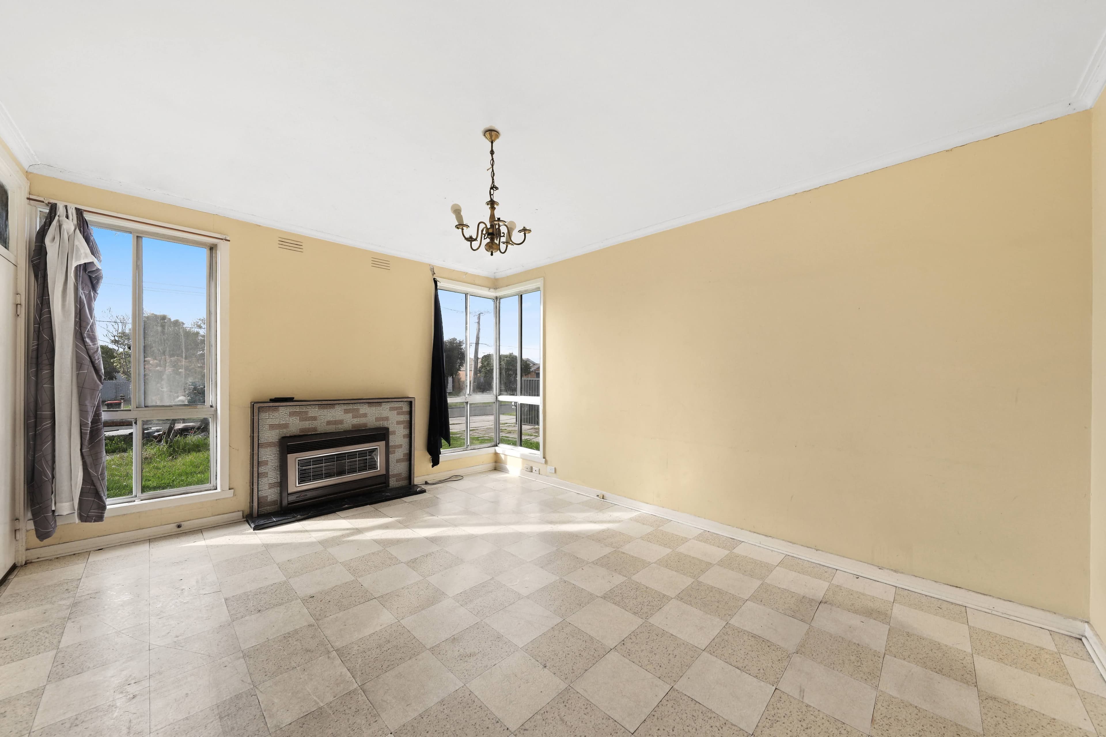 19 Harlington Street, Clayton VIC 3168, Clayton - Thumbnail 3