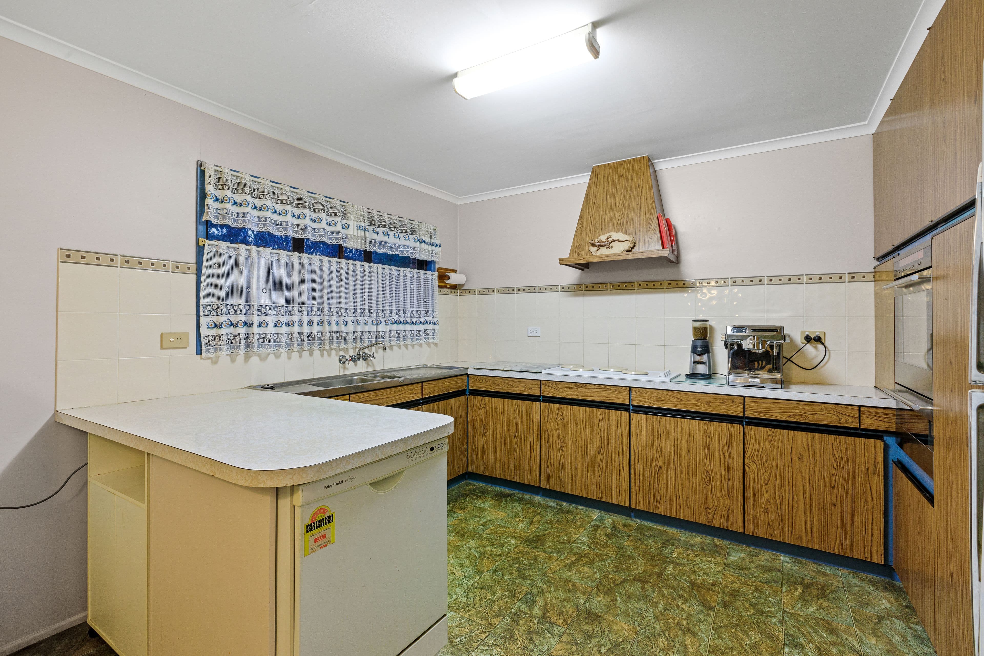 2 Tirrabella Street, Carina Heights QLD 4152, Carina Heights - Thumbnail 5