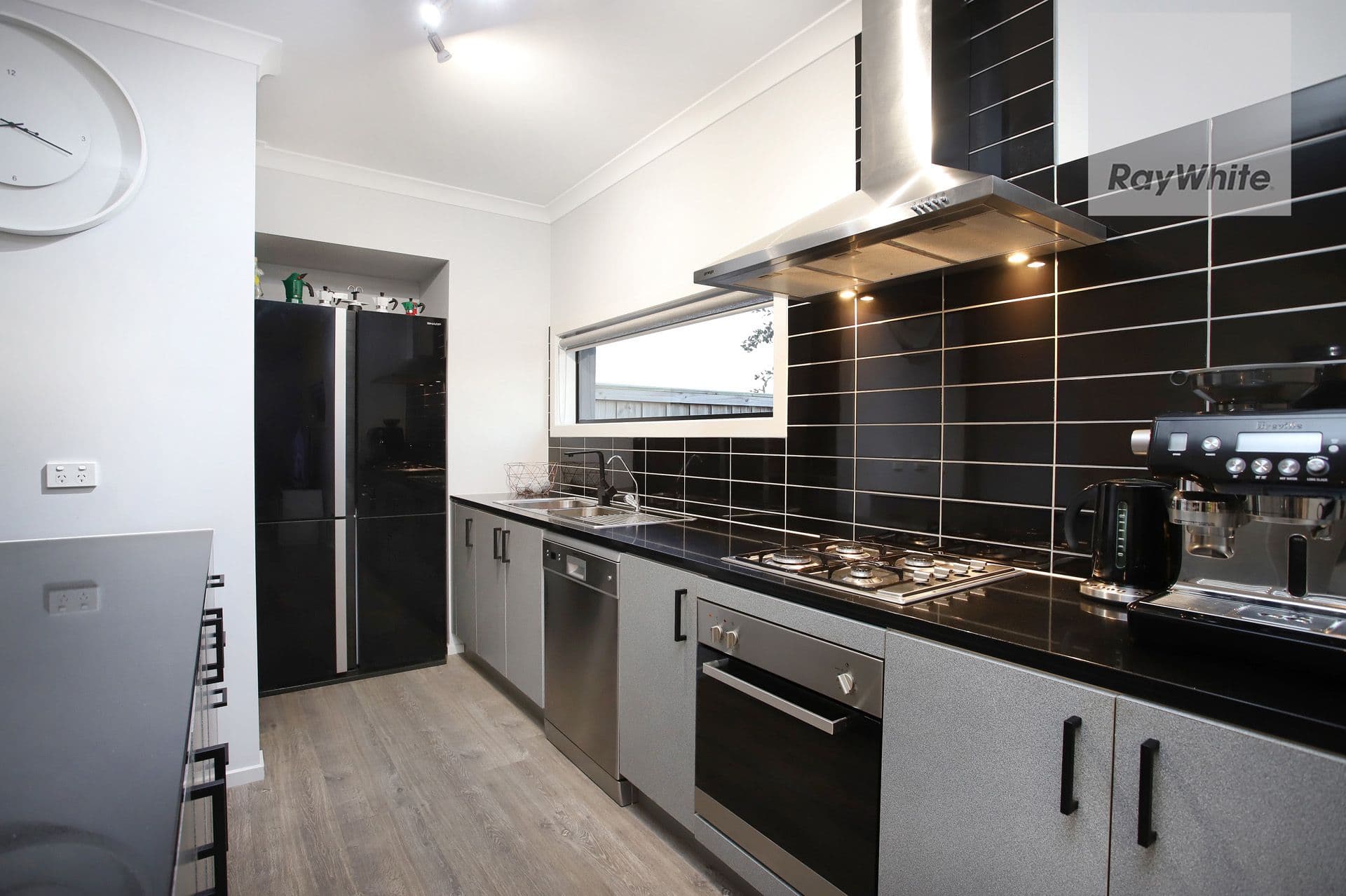 1 Scarlet Drive, Greenvale VIC 3059, Greenvale - Thumbnail 7