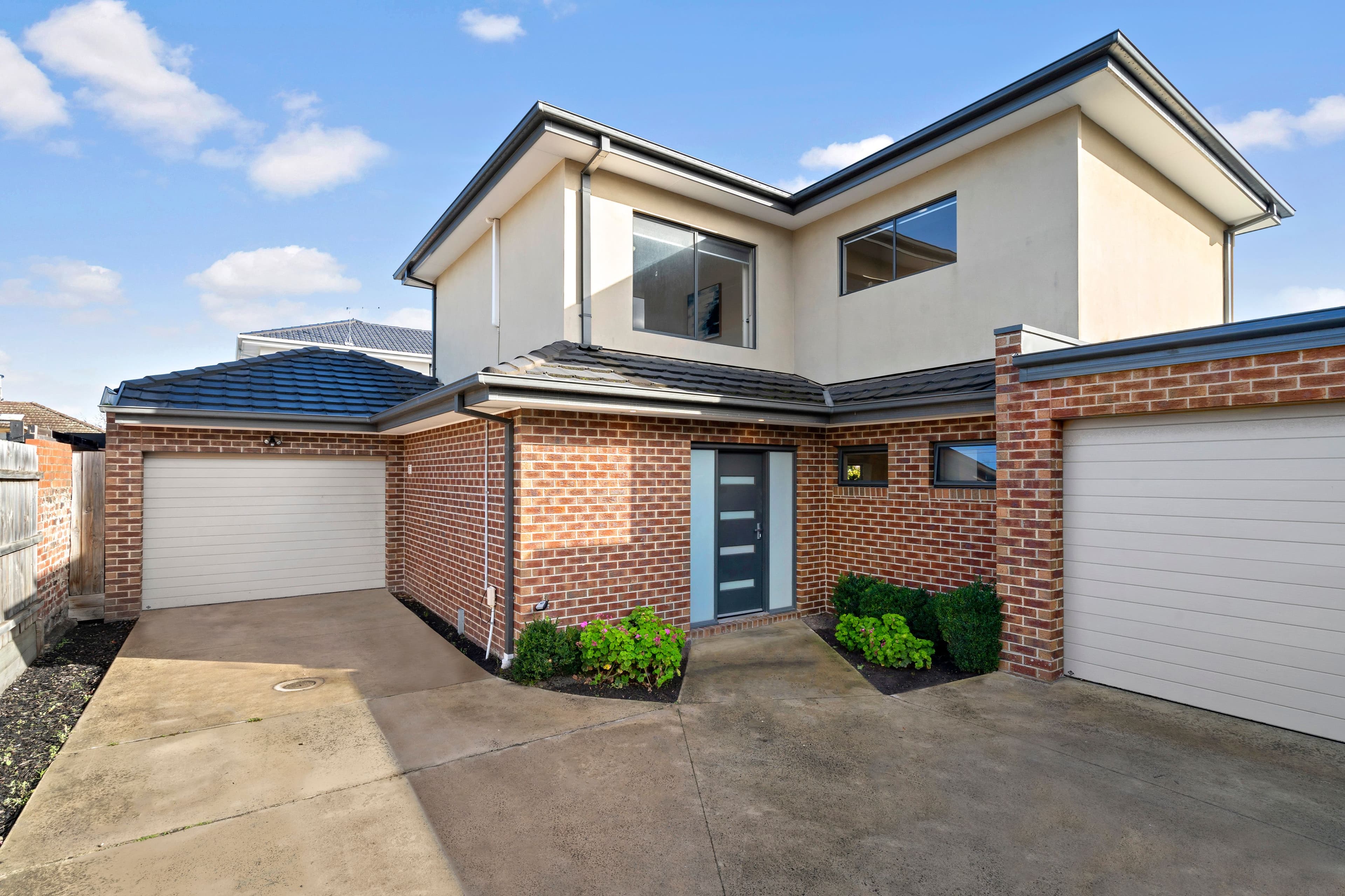 33 Selworthy Avenue, Oakleigh South VIC 3167, Oakleigh South - Image 1