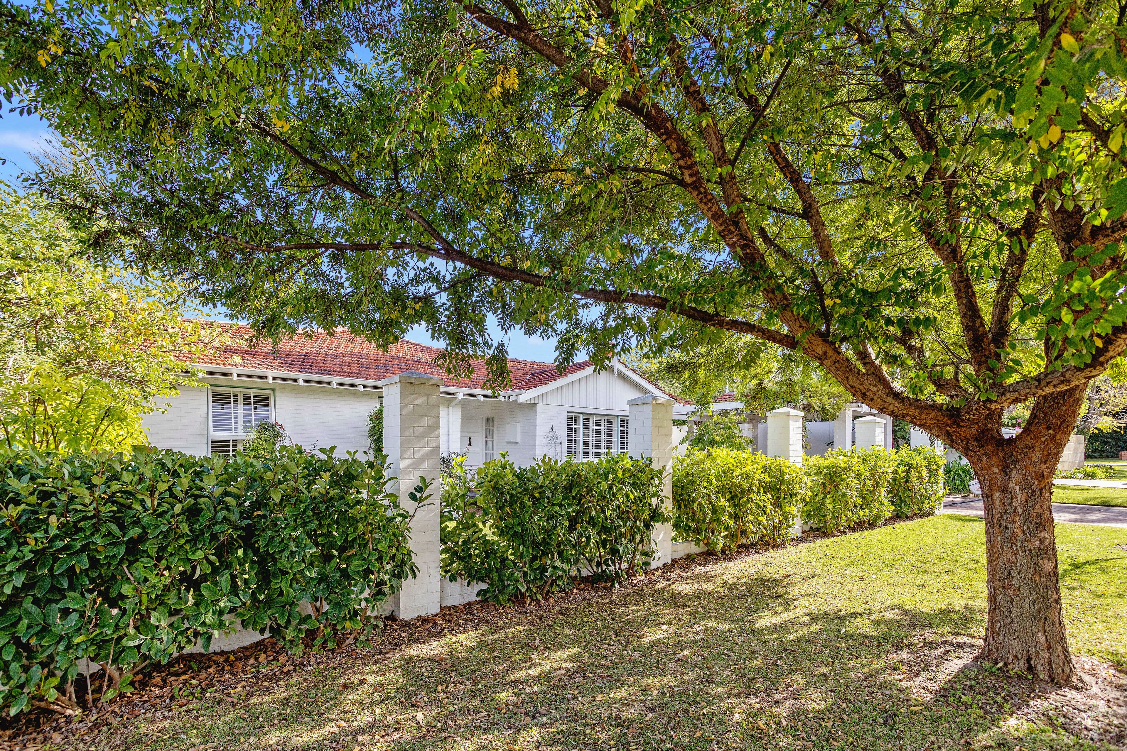 13 Bulimba Road, Nedlands WA 6009, Nedlands - Thumbnail 2