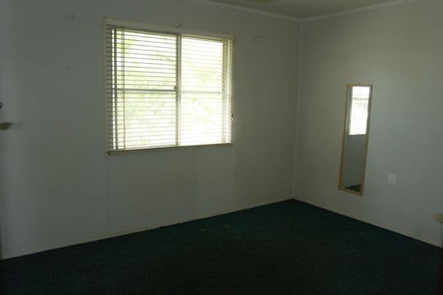 18  Allden Avenue, LABRADOR QLD 4215, Labrador - Thumbnail 6