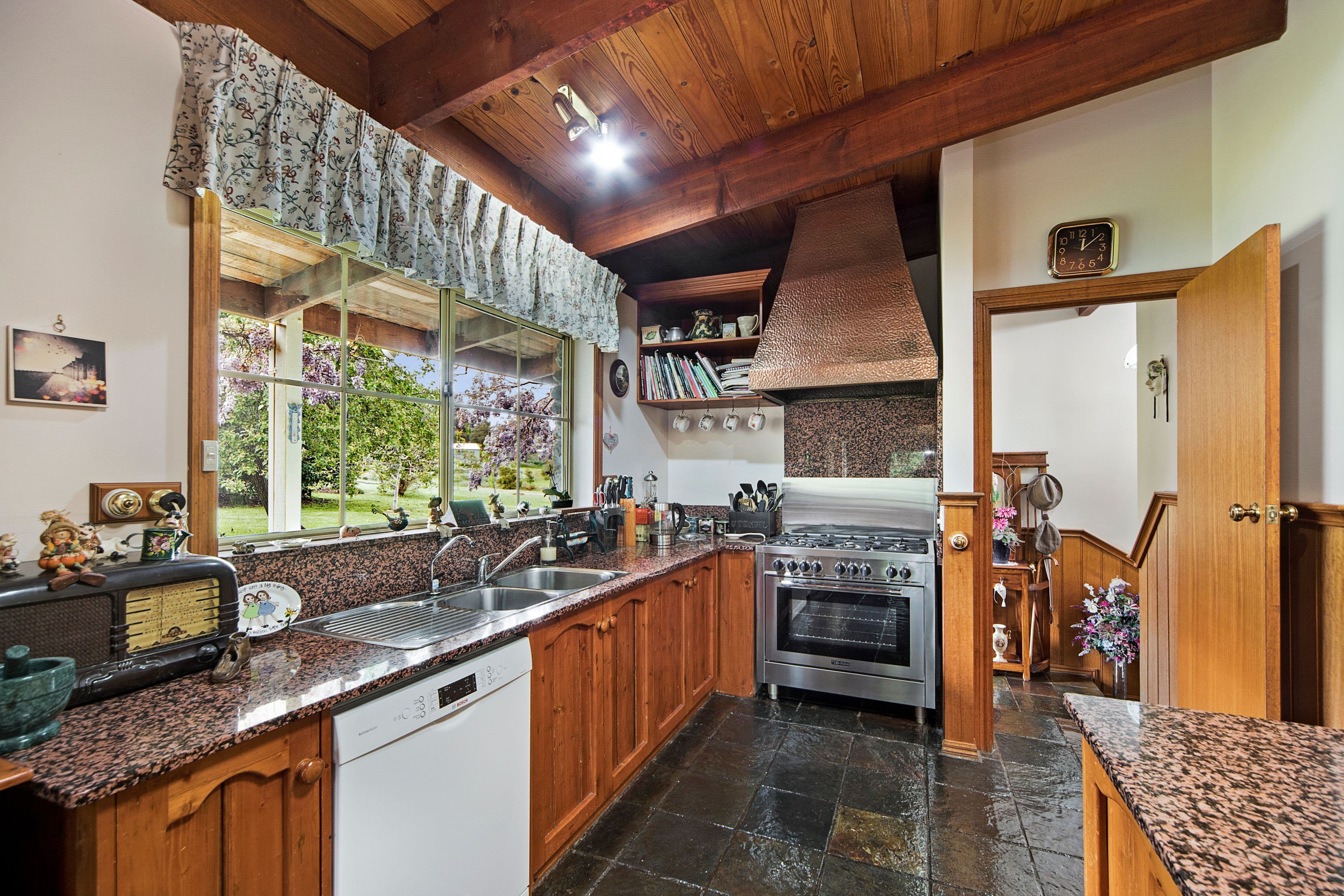203 Inglis Street, Buninyong VIC 3357, Buninyong - Thumbnail 7