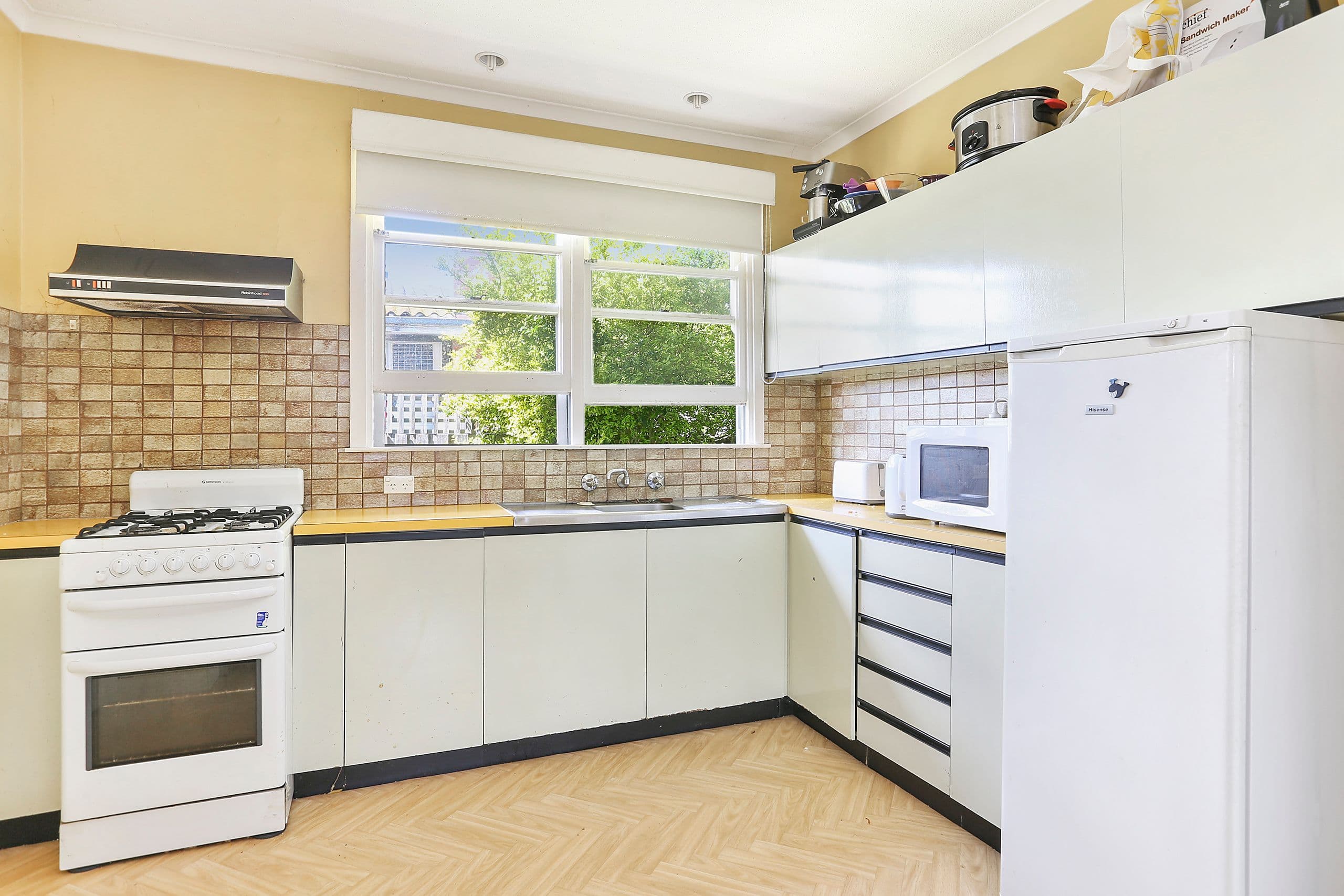 10 Waitara Grove, Norlane VIC 3214, Norlane - Thumbnail 2