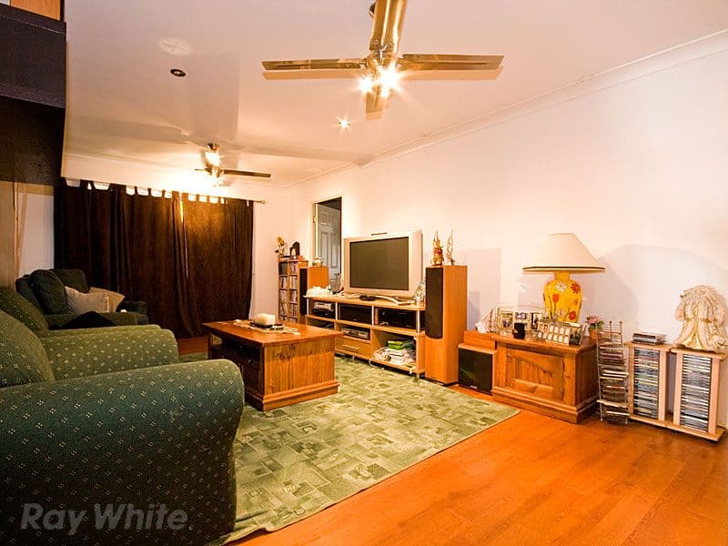 9 Baxter Crescent, FOREST LAKE QLD 4078, Forest Lake - Thumbnail 2