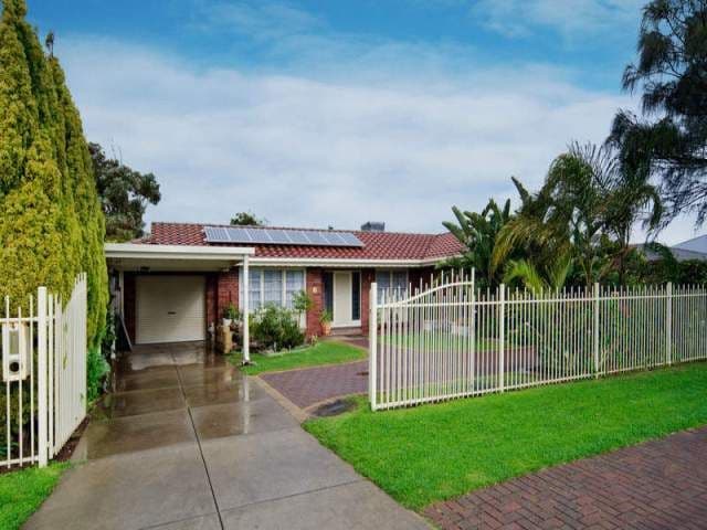 4 Plimsoll Road, SEAFORD SA 5169, Seaford - Image 1